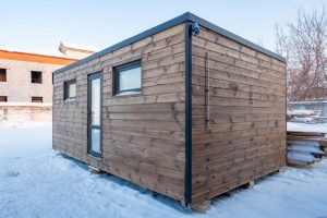 Утеплённый зимний кемпинг-дом
