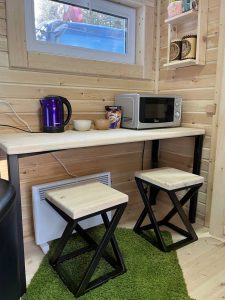 Утеплённый зимний кемпинг-дом